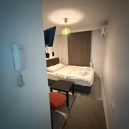 Kapslový hotel Sisli - Room48 *